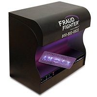 UV-16_with_Visa_CC.jpg